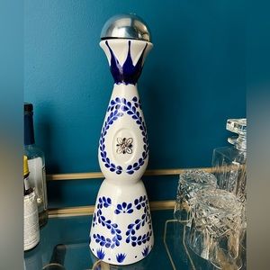 Clase Azul Repasado 25th Anniversary Bottle ~ Hand-Painted ~ With New 2022 Logo